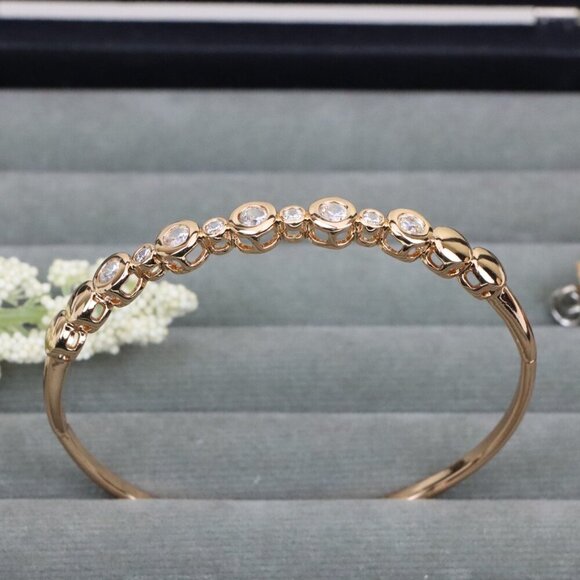 Elegant Rose Gold Bangle with Crystal Accents for Chic Style, XPBL0520 - Picture 1 of 12